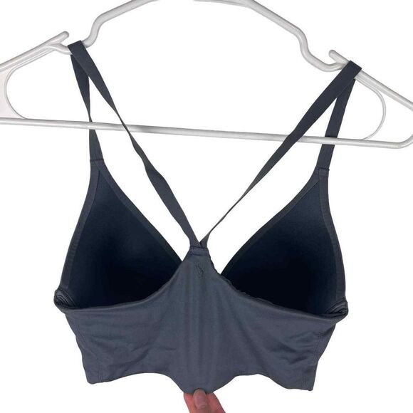 Victoria's Secret Gray Comfy Lined Plunge Bra Size 32 DD - Picture 2 of 8